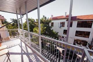 Гостиница Самара Геленджик Люкс с балконом-1