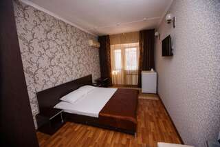 Гостиница Самара Геленджик Стандартный двухместный номер с 1 кроватью или 2 отдельными кроватями-2