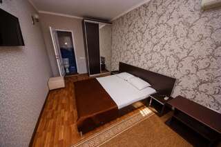 Гостиница Самара Геленджик Стандартный двухместный номер с 1 кроватью или 2 отдельными кроватями-4